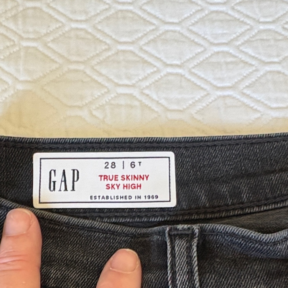 GAP True Skinny Sky High Jeans - Black